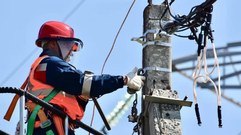 Comprehensive Application for Field Technicians